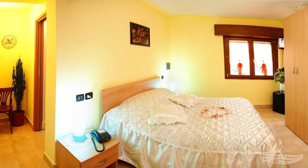 Affittacamere La Martina Vigano San Martino Chambre photo